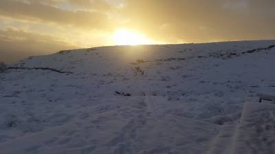 b2ap3_thumbnail_sunrise-snow-mt-luxmore-hut.JPG